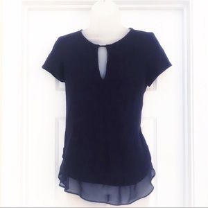 Anthropologie Top 🔥 Navy Keyhole Blouse